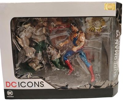 SUPERMAN VS DOOMSAY DC COMICS DC ICONS DC COLLECTIBLES Ed 2016