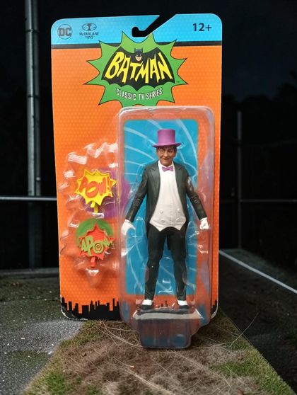 THE PENGUIN (BURGESS MEREDITH) BATMAN CLASSIC TV SERIES� DC RETRO MCFARLANE TOYS Ed 2022